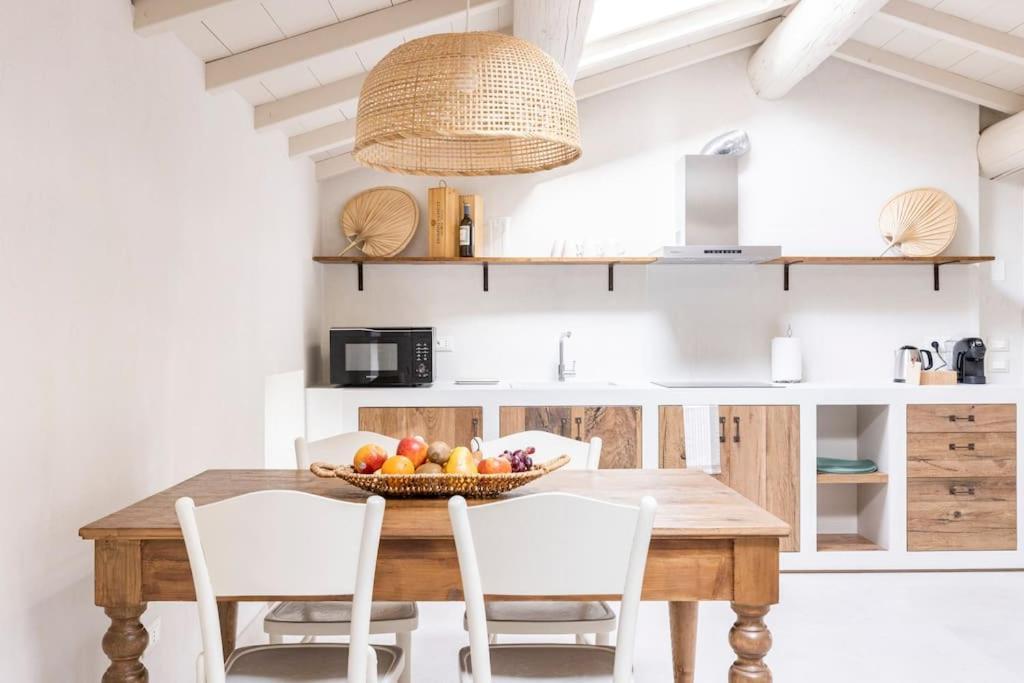 Verdeolivo 1876 - Apartments & Pool Mezzane di Sotto Eksteriør bilde