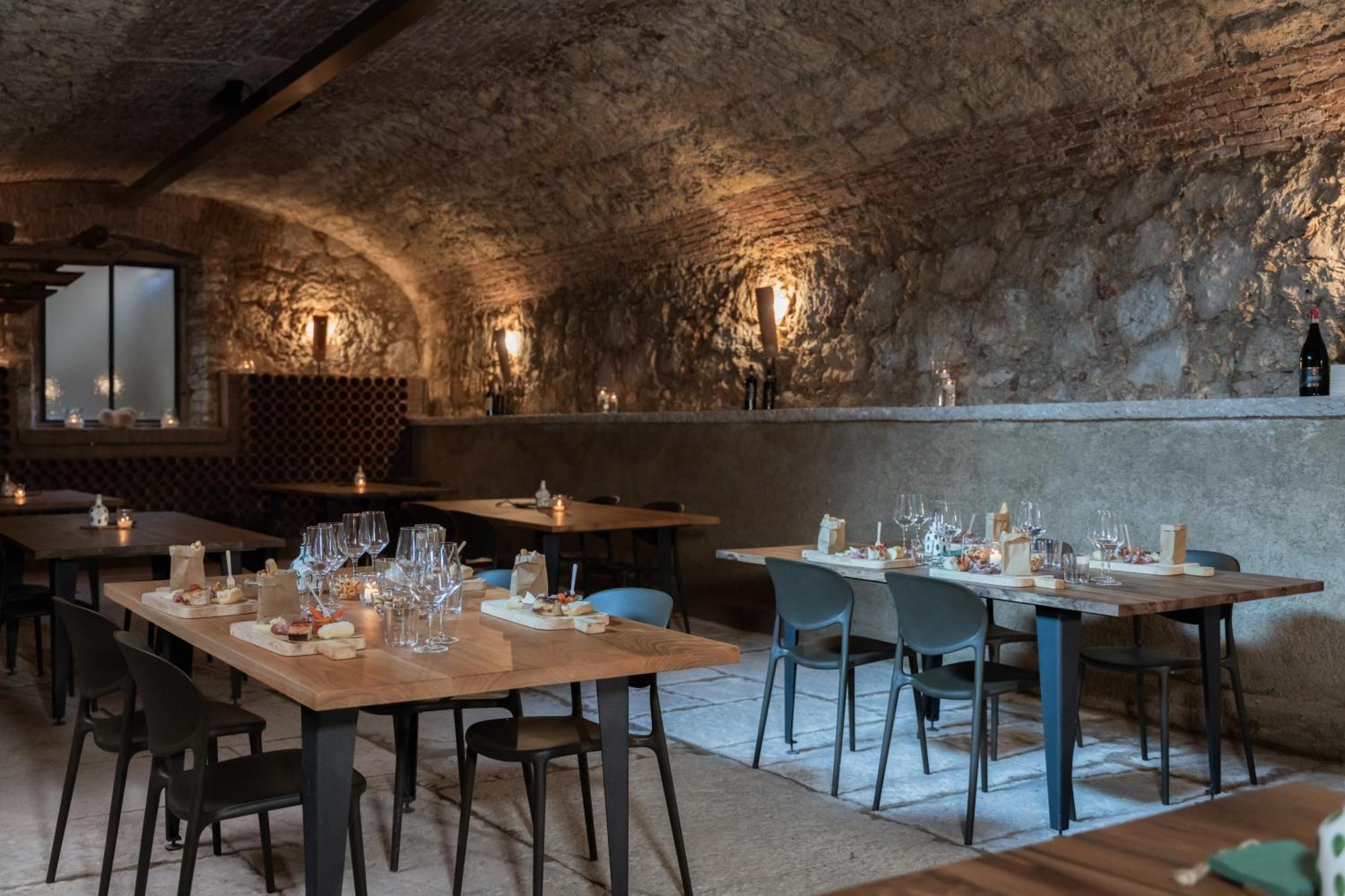 Verdeolivo 1876 - Apartments & Pool Mezzane di Sotto Eksteriør bilde
