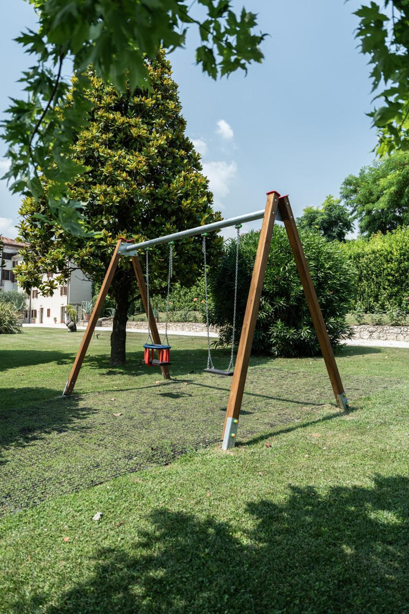 Verdeolivo 1876 - Apartments & Pool Mezzane di Sotto Eksteriør bilde